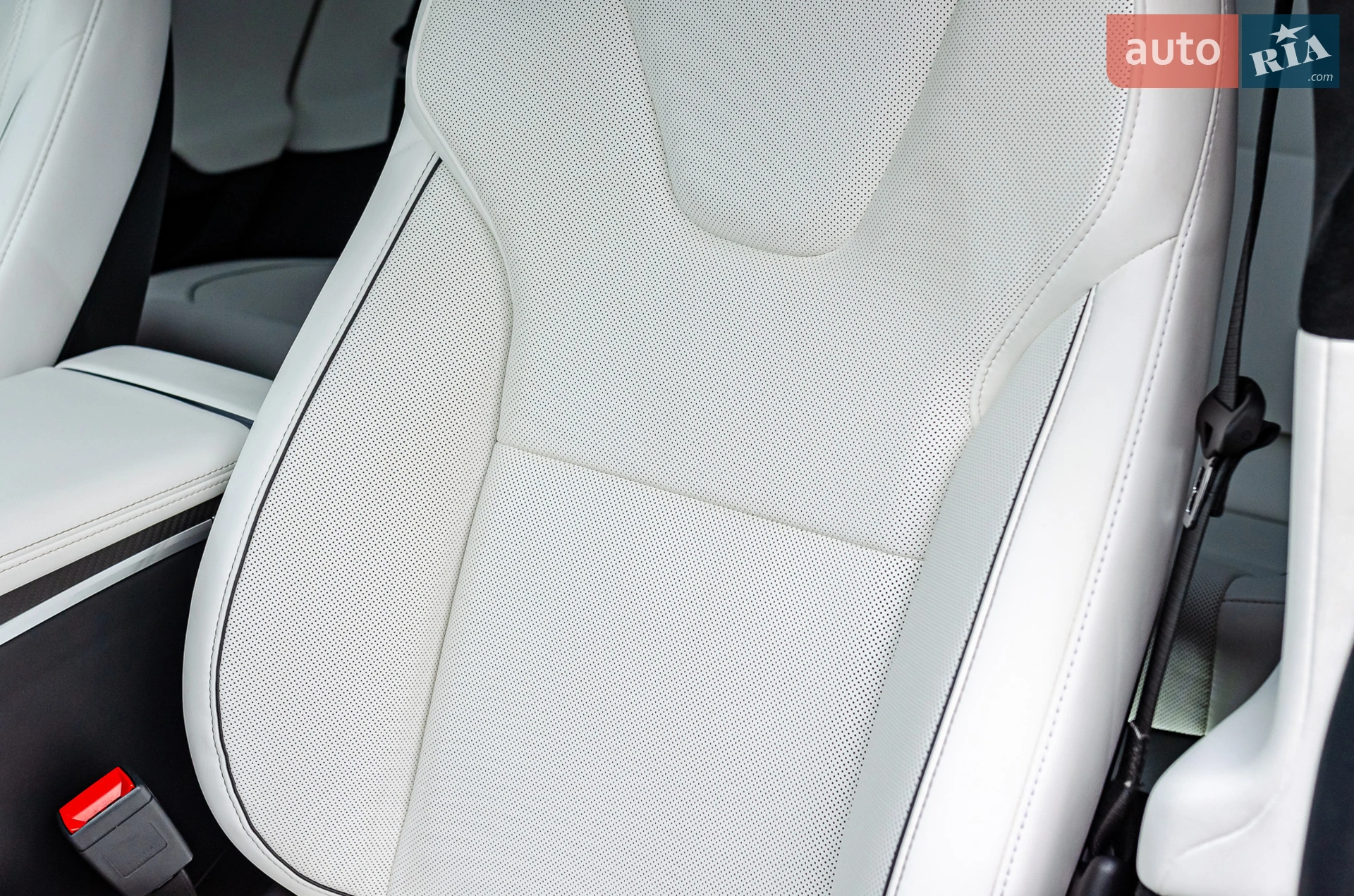 2023 Tesla Model S - мініатюра 31