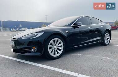 Ліфтбек Tesla Model S 2018 в 