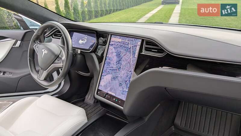 Лифтбек Tesla Model S 2019 в Львове фото 5 Лифтбек Tesla Model S 2019 в Львове