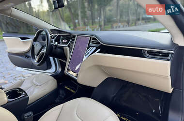 Ліфтбек Tesla Model S 2013 в Києві