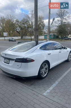 Ліфтбек Tesla Model S 2013 в Києві