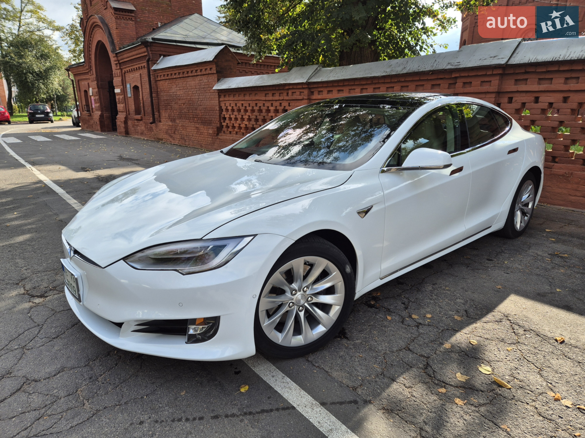 2016 Tesla Model S - мініатюра 12