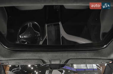 Лифтбек Tesla Model S 2015 в 