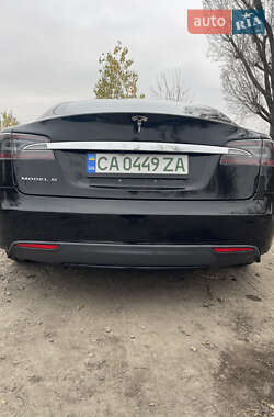 Лифтбек Tesla Model S 2013 в Киеве