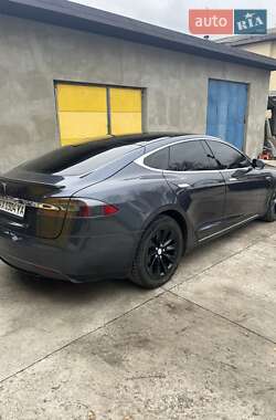 Лифтбек Tesla Model S 2016 в Харькове