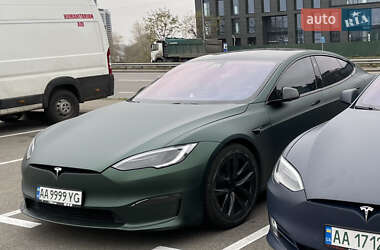 Лифтбек Tesla Model S 2022 в 