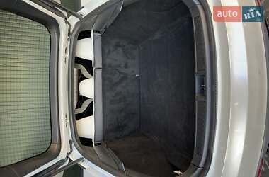 Ліфтбек Tesla Model S 2015 в 