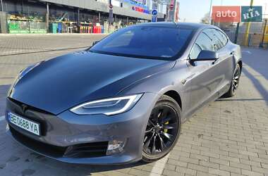 Лифтбек Tesla Model S 2016 в Первомайске