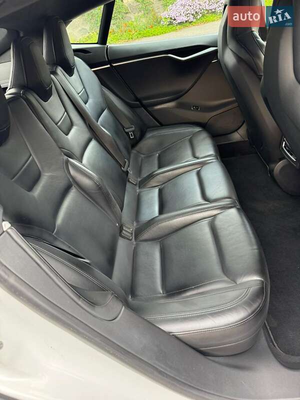 Ліфтбек Tesla Model S 2014 в Вінниці фото 8 Ліфтбек Tesla Model S 2014 в Вінниці