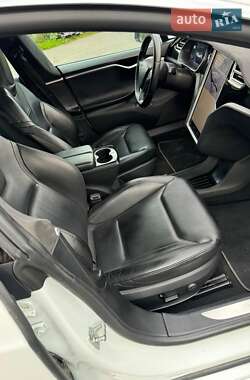 Ліфтбек Tesla Model S 2014 в Вінниці