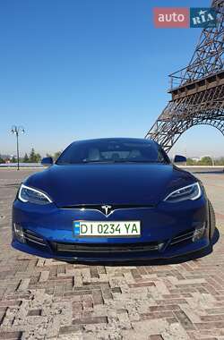 Ліфтбек Tesla Model S 2018 в Харкові