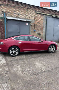 Лифтбек Tesla Model S 2013 в Борисполе