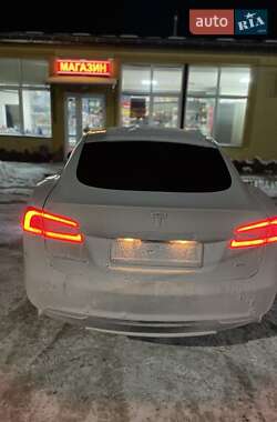 Лифтбек Tesla Model S 2014 в Хмельницком