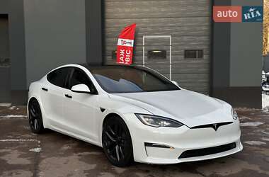 Лифтбек Tesla Model S 2022 в Киеве