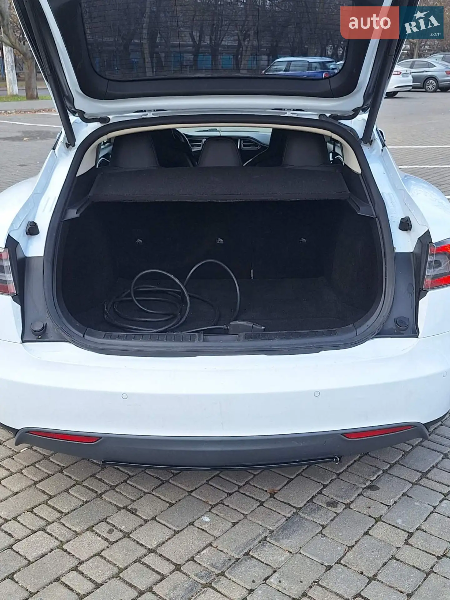 2015 Tesla Model S - мініатюра 6