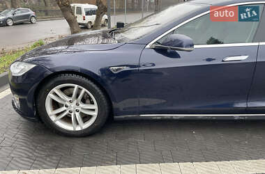 Лифтбек Tesla Model S 2014 в Ивано-Франковске