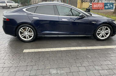 Лифтбек Tesla Model S 2014 в Ивано-Франковске