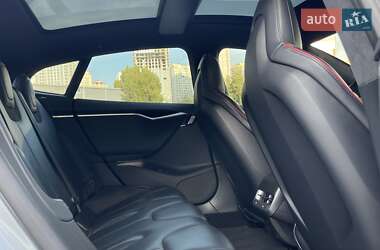 Ліфтбек Tesla Model S 2013 в Києві