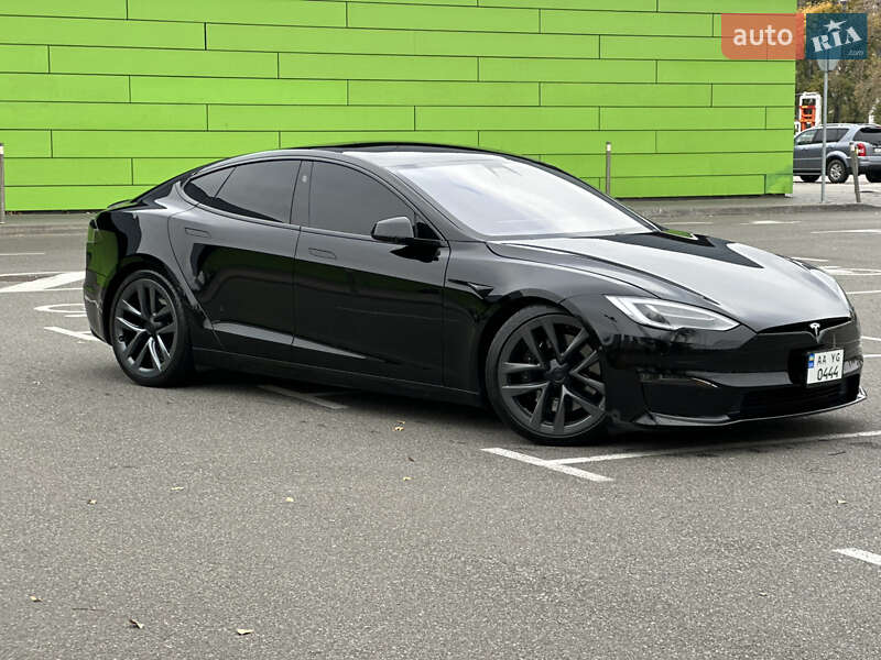 Ліфтбек Tesla Model S 2021 в Києві