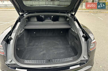 Лифтбек Tesla Model S 2021 в 