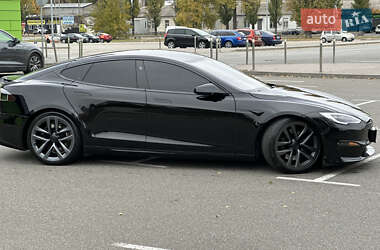Лифтбек Tesla Model S 2021 в Киеве