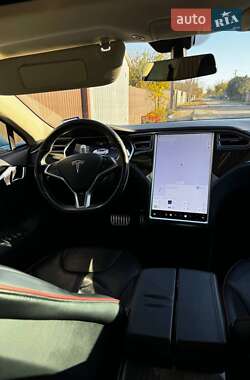 Лифтбек Tesla Model S 2013 в Киеве