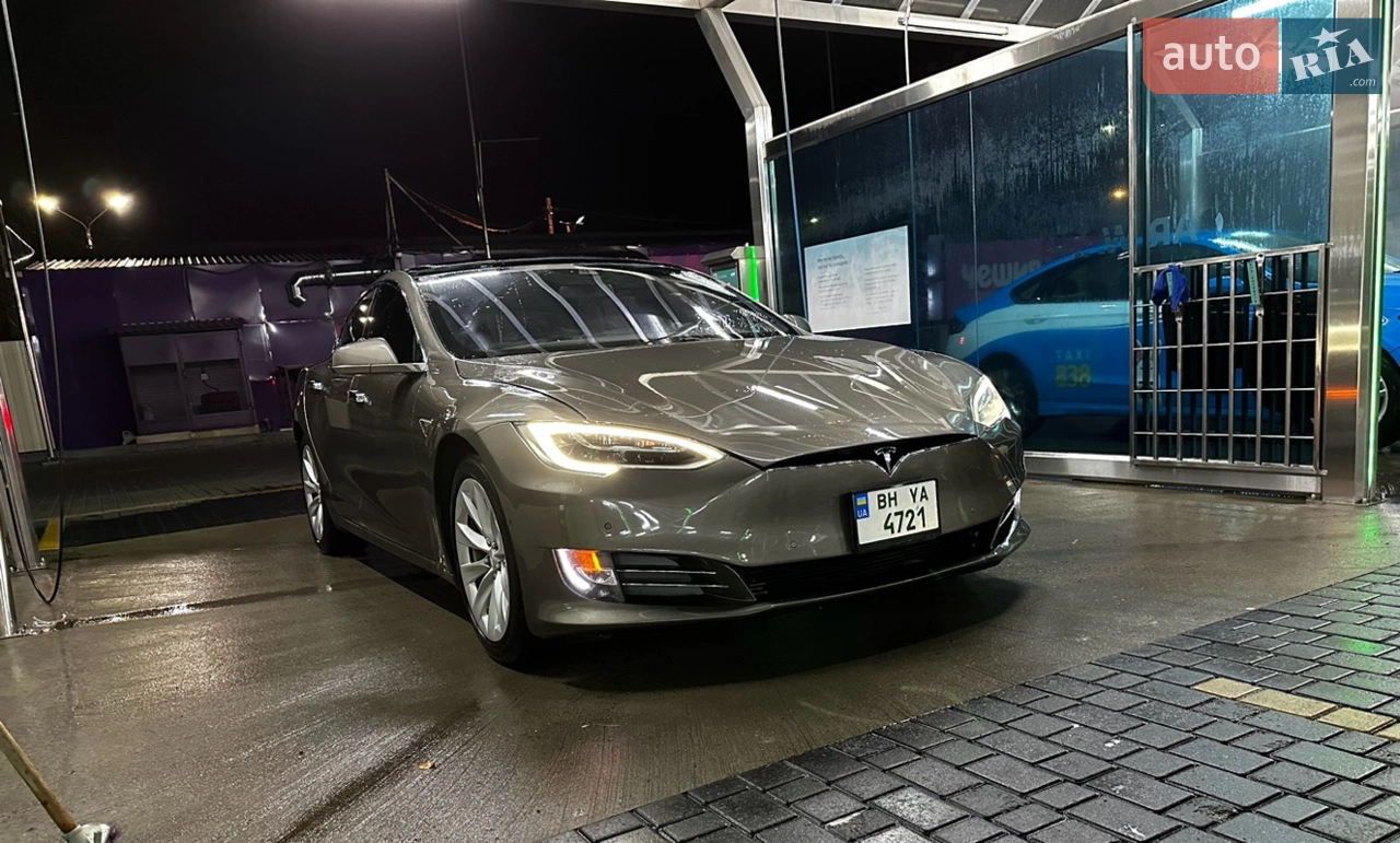 2015 Tesla Model S - мініатюра 21