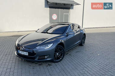 Ліфтбек Tesla Model S 2014 в Бориславі