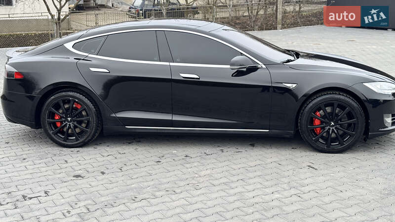 Ліфтбек Tesla Model S 2014 в Зборові