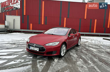 Ліфтбек Tesla Model S 2013 в Києві