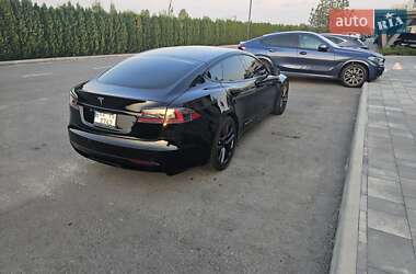 Лифтбек Tesla Model S 2021 в Киеве