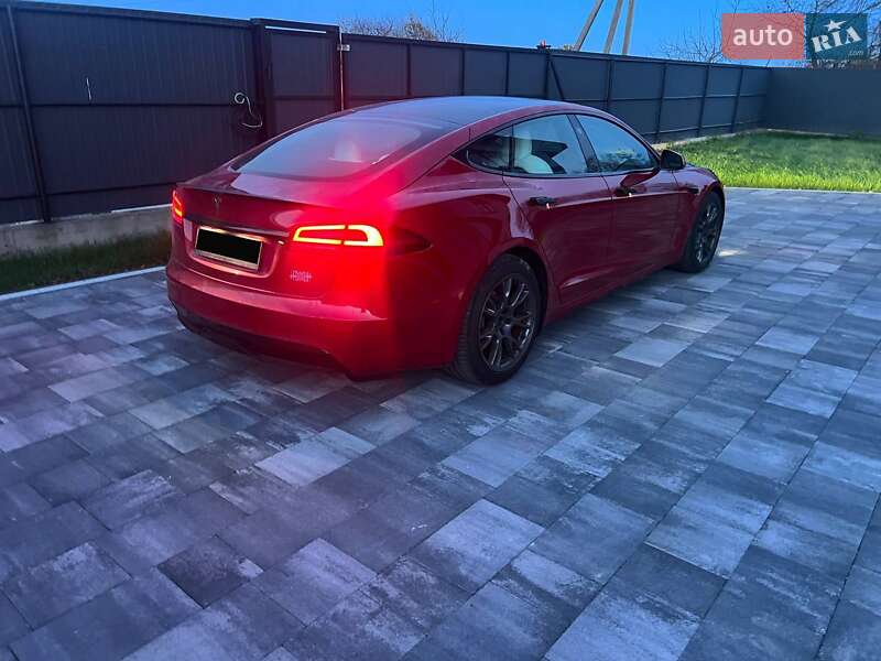 Лифтбек Tesla Model S 2022 в Одессе