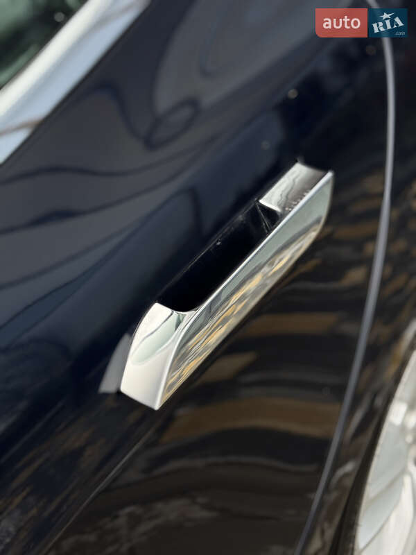 Лифтбек Tesla Model S 2015 в Ровно фото 9 Лифтбек Tesla Model S 2015 в Ровно