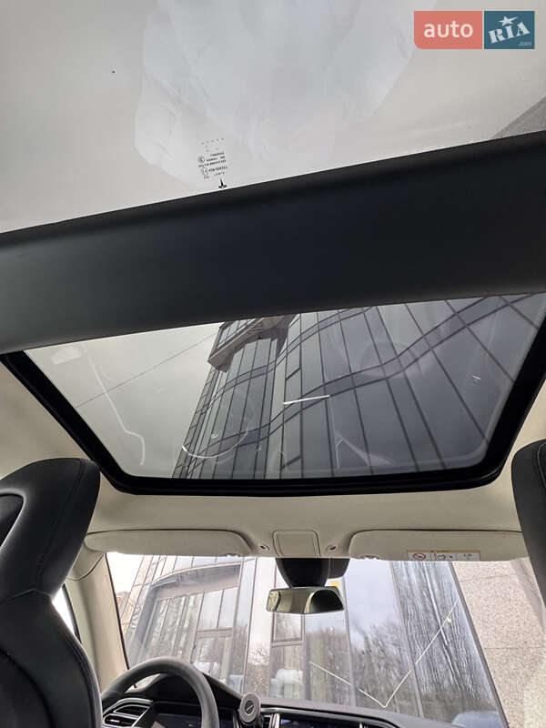 Лифтбек Tesla Model S 2015 в Ровно фото 16 Лифтбек Tesla Model S 2015 в Ровно