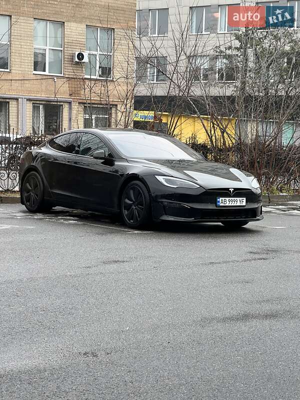 Лифтбек Tesla Model S 2022 в Виннице