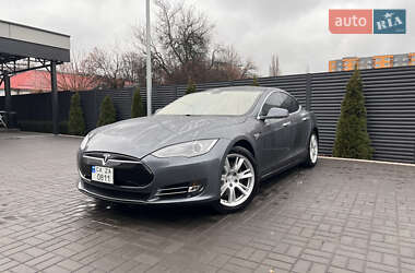 Лифтбек Tesla Model S 2013 в Черкассах