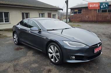 Ліфтбек Tesla Model S 2020 в Києві