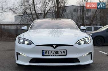 Лифтбек Tesla Model S 2022 в Киеве