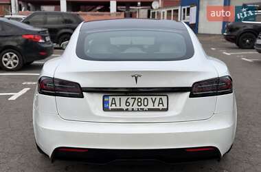 Лифтбек Tesla Model S 2022 в Киеве