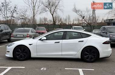 Лифтбек Tesla Model S 2022 в Киеве