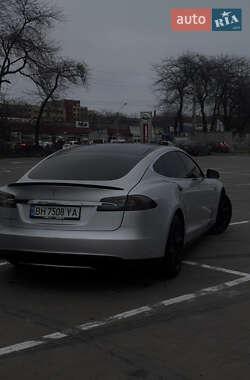 Лифтбек Tesla Model S 2013 в Одессе