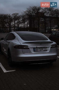 Лифтбек Tesla Model S 2013 в Одессе