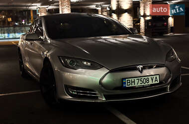 Лифтбек Tesla Model S 2013 в Одессе