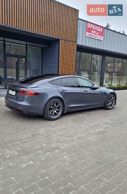 Лифтбек Tesla Model S 2021 в Киеве