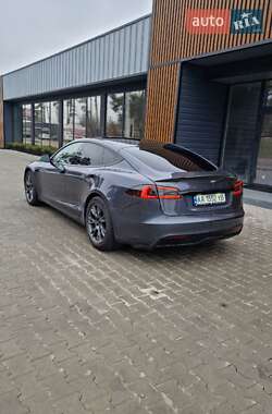 Лифтбек Tesla Model S 2021 в Киеве