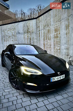 Ліфтбек Tesla Model S 2021 в 