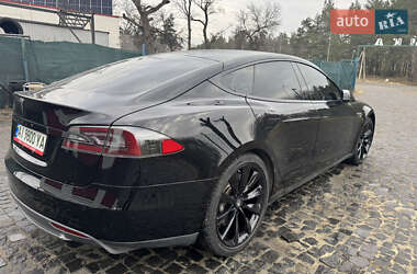 Лифтбек Tesla Model S 2014 в Киеве