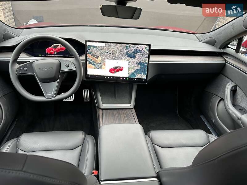 Лифтбек Tesla Model S 2024 в Киеве