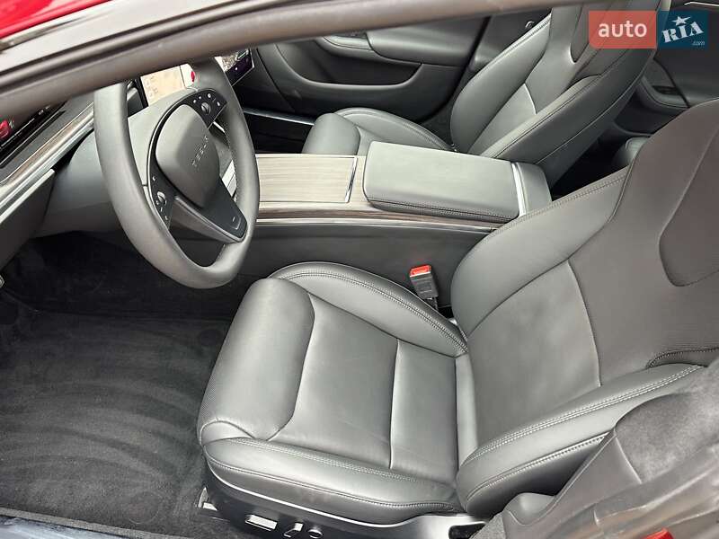 Лифтбек Tesla Model S 2024 в Киеве фото 7 Лифтбек Tesla Model S 2024 в Киеве