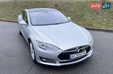 Лифтбек Tesla Model S 2013 в Киеве